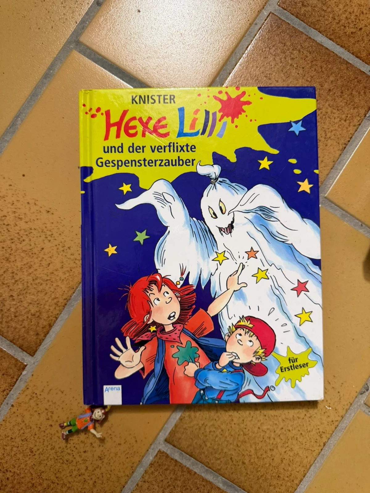 Hexe Lilli Kinderbuch - Der verflixte Gespensterzauber