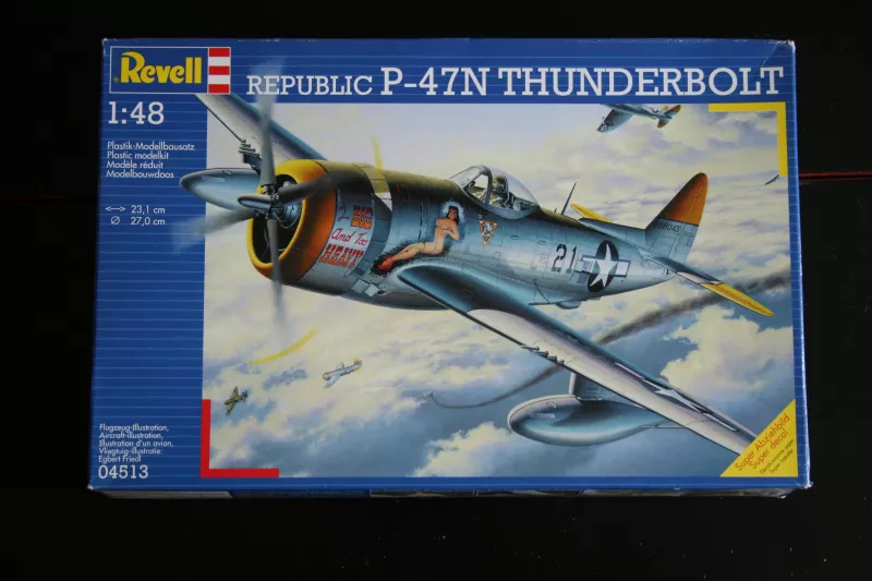 Revell Republic P-47N Thunderbolt Modellbausatz 1:48