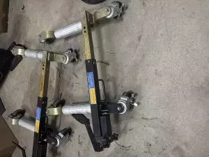 Professionelle Fahrzeug Rangierhilfen mit Rädern