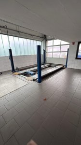 Professionelle KFZ Hebebühne 4-Säulen Lift