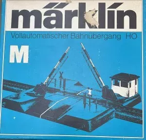 Märklin Vollautomatischer Bahnübergang HO Spur M