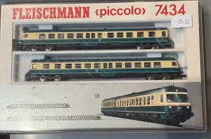 Fleischmann Piccolo 7434 Dieseltriebwagen Set DB