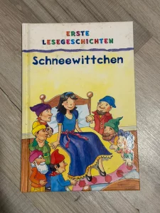 Schneewittchen - Erste Lesegeschichten Kinderbuch